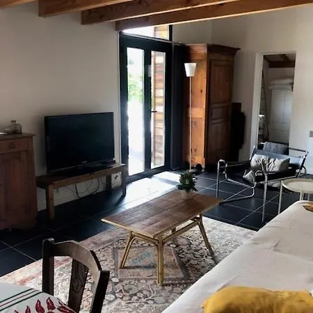 Maison Avec Piscine Quartier Résidentiel Hébergement de vacances Bordeaux