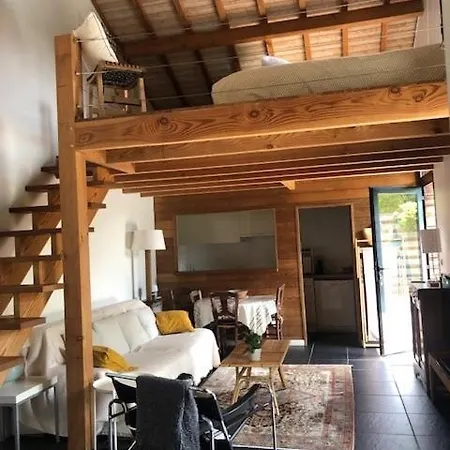 Maison Avec Piscine Quartier Résidentiel Hébergement de vacances